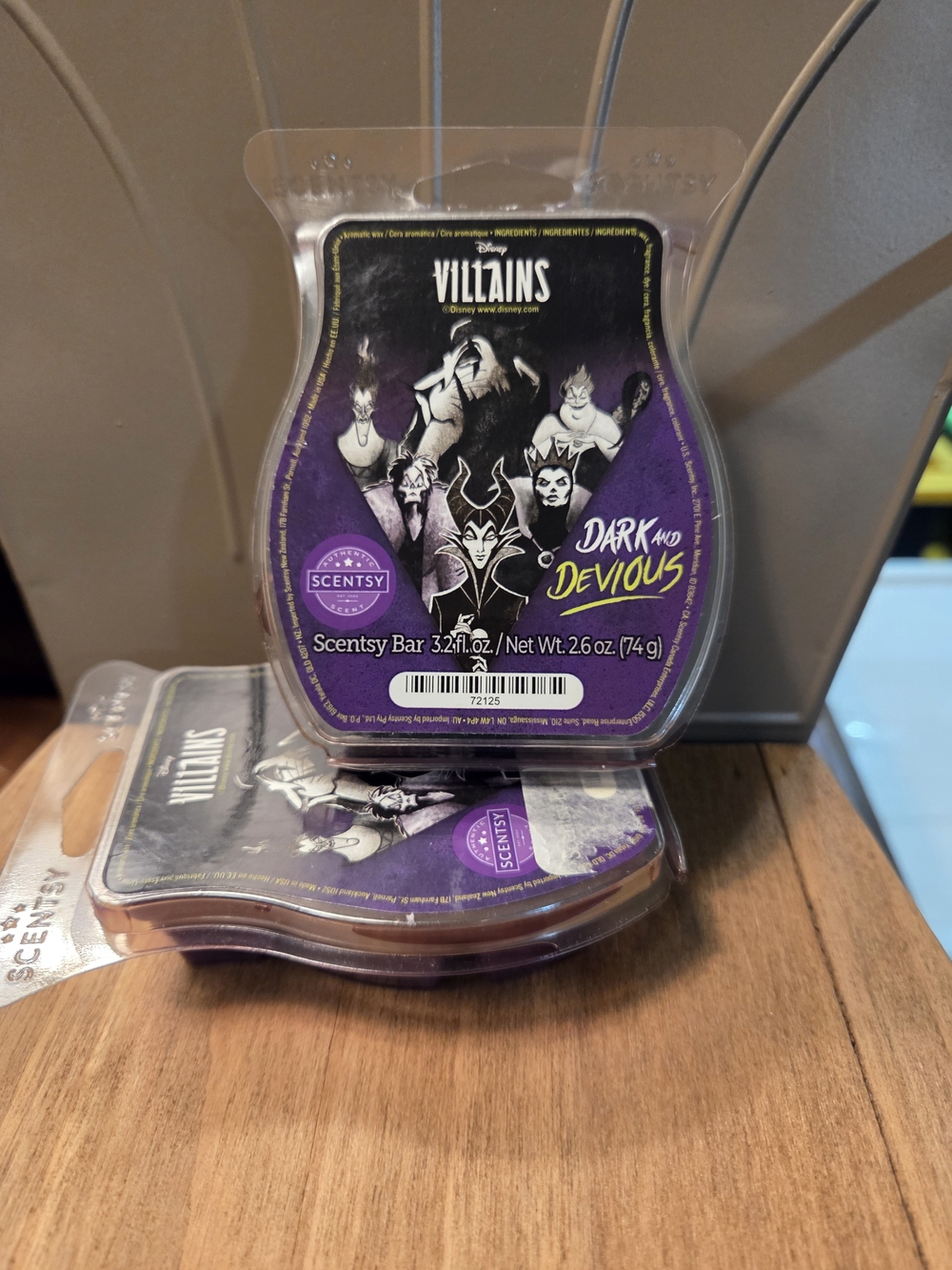 Scentsy Disney Villains-"Dark And Devious" Wax Melts